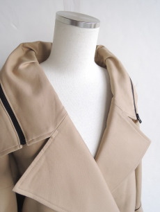 Deformation Wide Trench Coat | OUTER2 | Absolut online store