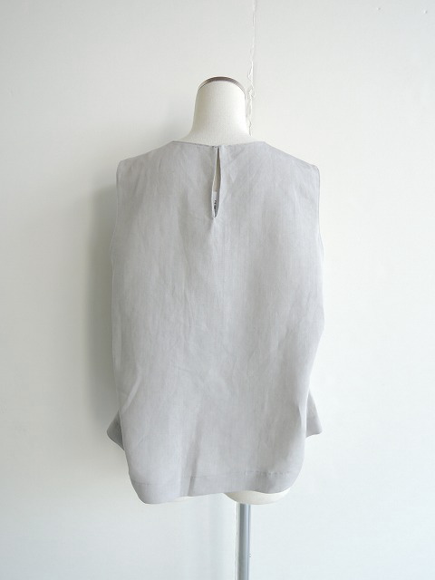 TOMORROWLAND【トゥモローランド】正規取り扱い店、通販可能 ON