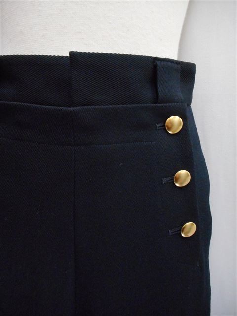 Tomorrowlandオリジナル　Vフロント茶　サイズ8 TOMORROWLAND【トゥモローランド】正規取り扱い店、通販可能 ON LINE