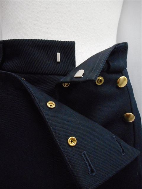 Tomorrowlandオリジナル　Vフロント茶　サイズ8 TOMORROWLAND【トゥモローランド】正規取り扱い店、通販可能 ON LINE