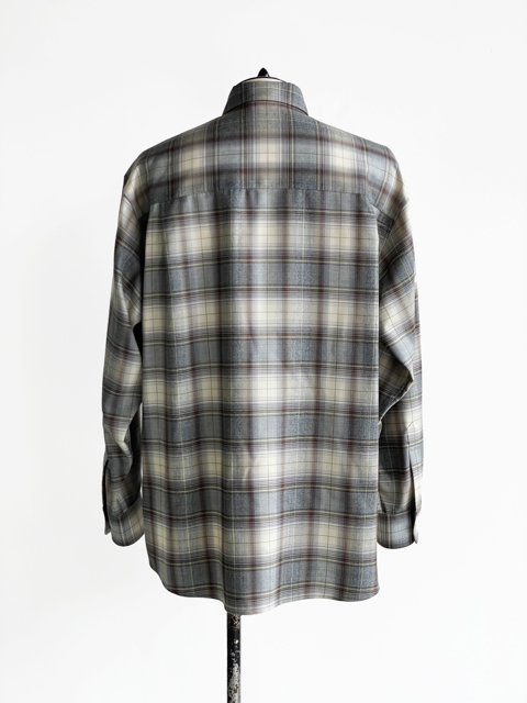 AURALEE【オーラリー】正規取り扱い店、通販可能 ON LINE SHOP - CLARK -
