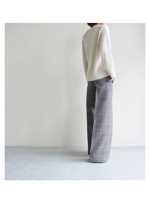 AURALEE【オーラリー】正規取り扱い店、通販可能 ON LINE SHOP