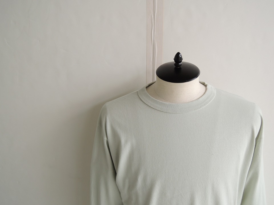 【最終値下げ　新品未使用】AURALEE☆ロンT☆3☆白 183309678_o1.jpg?