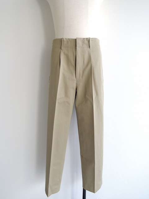 AURALEE【オーラリー】正規取り扱い店、通販可能 ON LINE SHOP - CLARK -