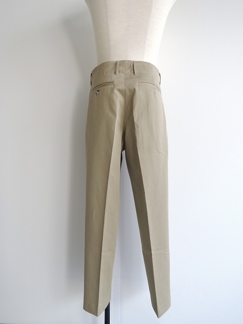 AURALEE ベージュ　チノパン　a8ap02cn サイズ:4 AURALEE【オーラリー】正規取り扱い店、通販可能 ON LINE SHOP