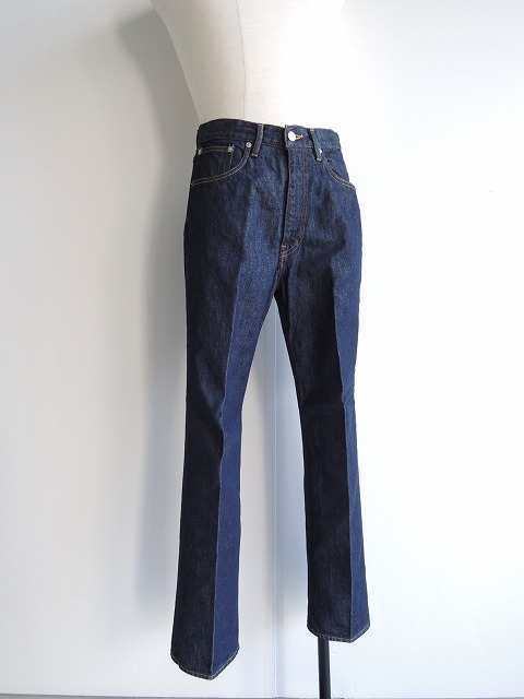 AURALEE【オーラリー】正規取り扱い店、通販可能 ON LINE SHOP - CLARK -