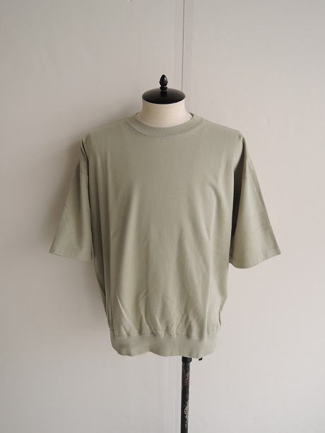 AURALEE【オーラリー】正規取り扱い店、通販可能 ON LINE SHOP - CLARK -