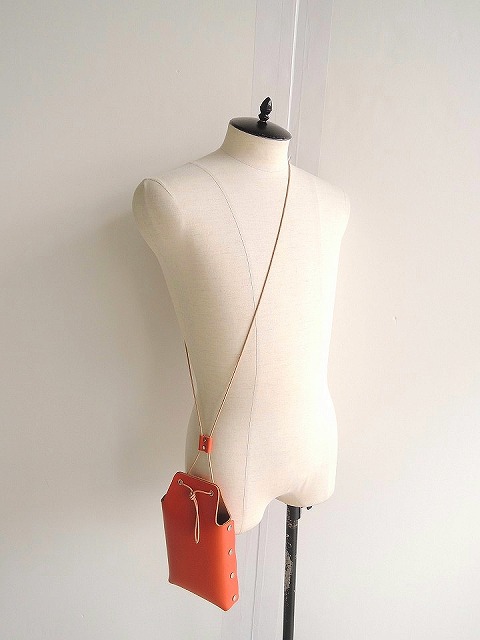 お水　　　　　　　　　　　　　　　　　　　　　　　　エンダースキーマ 国内6月22日発売予定】エンダー スキーマ × アディダス