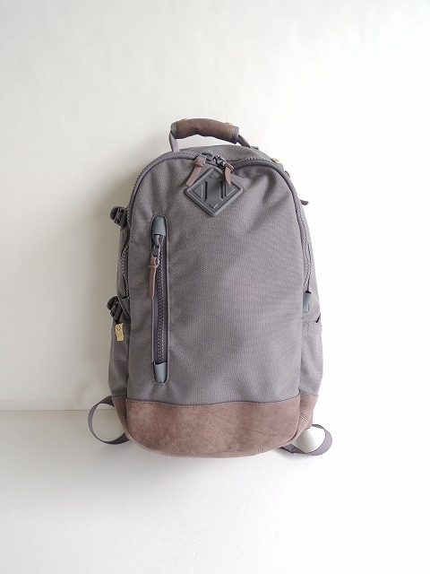 VISVIM グレー 多機能バックパック 未使用タグ付き visvim.ヴィズヴィム.正規取り扱い店、通販可能 ON LINE SHOP - CLARK -