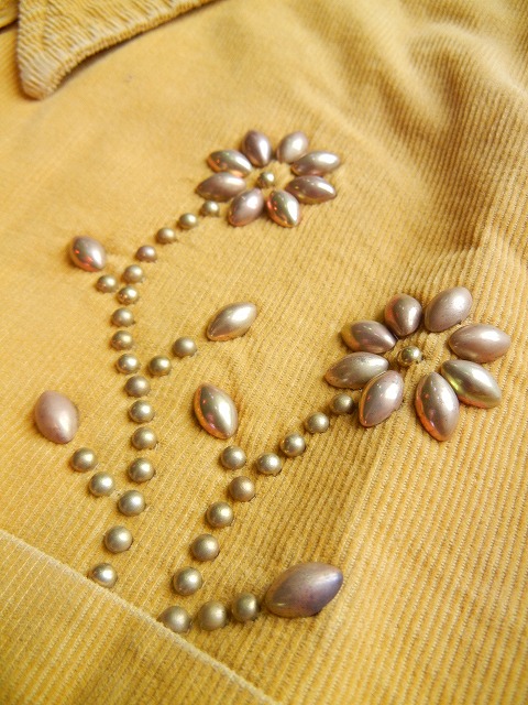 $B!Z(BREMI RELIEF$B![(B -$B%l%_%l%j!<%U(B -Corduroy Regular Shirts (Flower Studs)