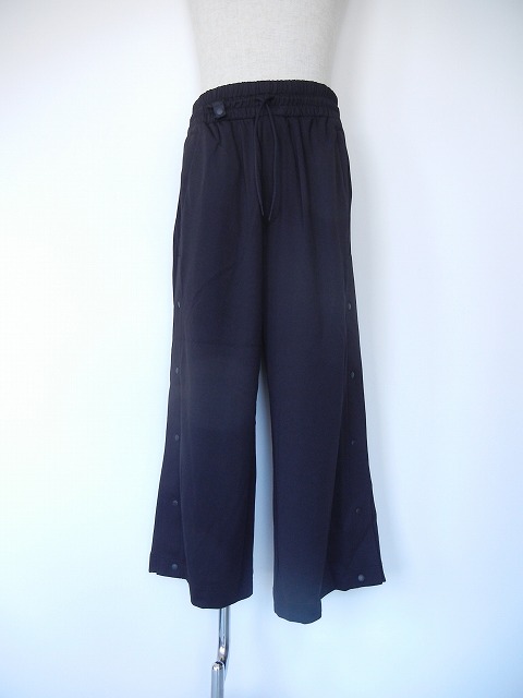 Y-3【ワイスリー】正規取り扱い店、通販可能 ON LINE SHOP - GEEK -