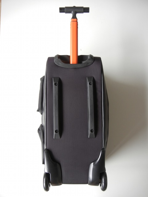 Y-3【ワイスリー】正規取り扱い店、通販可能 ON LINE SHOP - GEEK -