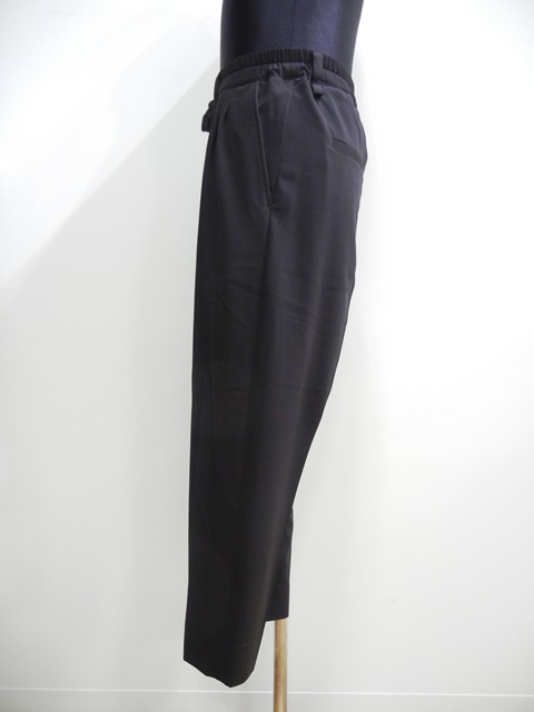 新品【Iroquois】イロコイ　ギャバストレッチ　ジャケット　サイズ1 新品【Iroquois】イロコイ ギャバストレッチ ジャケット サイズ1
